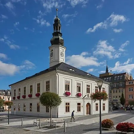 Vybavena Garsonka V Cihlovem Dome V Centru Jeseník