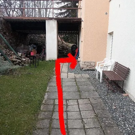 Vybavena Garsonka V Cihlovem Dome V Centru Lejlighed *